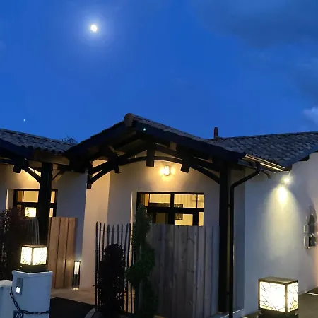 Les Du Bassin D'arcachon: Luxe With Gourmet Breakfast Guest house