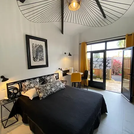 Les Du Bassin D'arcachon: Luxe With Gourmet Breakfast Guest house 4*
